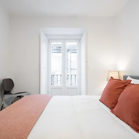 Cozy&confy First Floor, Ace Location, 2 Bedrooms Lizbona