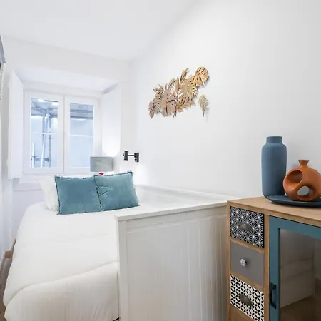Apartament Cozy&confy First Floor, Ace Location, 2 Bedrooms